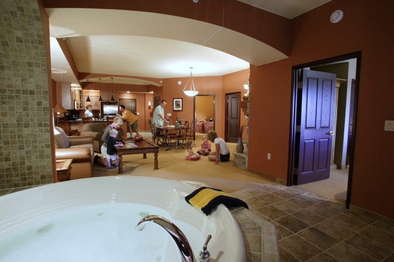 Featured image for “5 Reasons Large Families Should Book A Three-Bedroom Condo At Chula Vista Resort”
